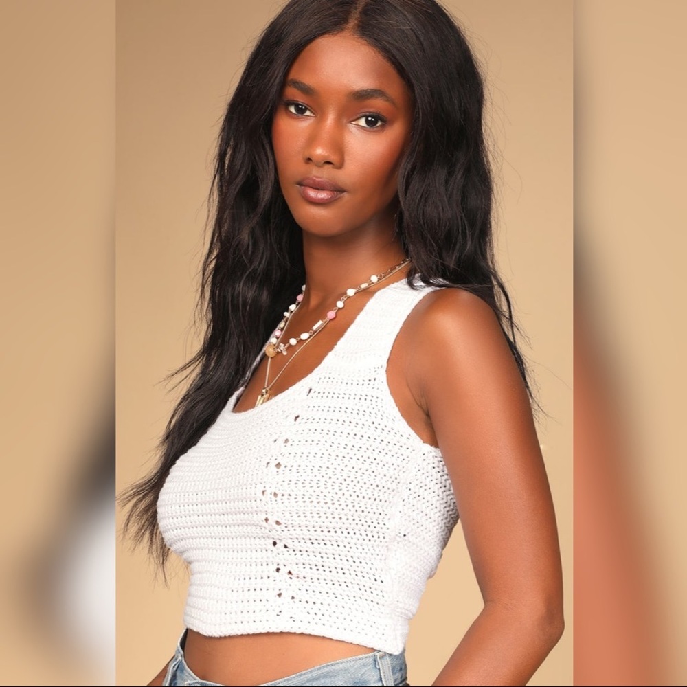 So Summery White Lace-Up Cropped Sweater Tank Top